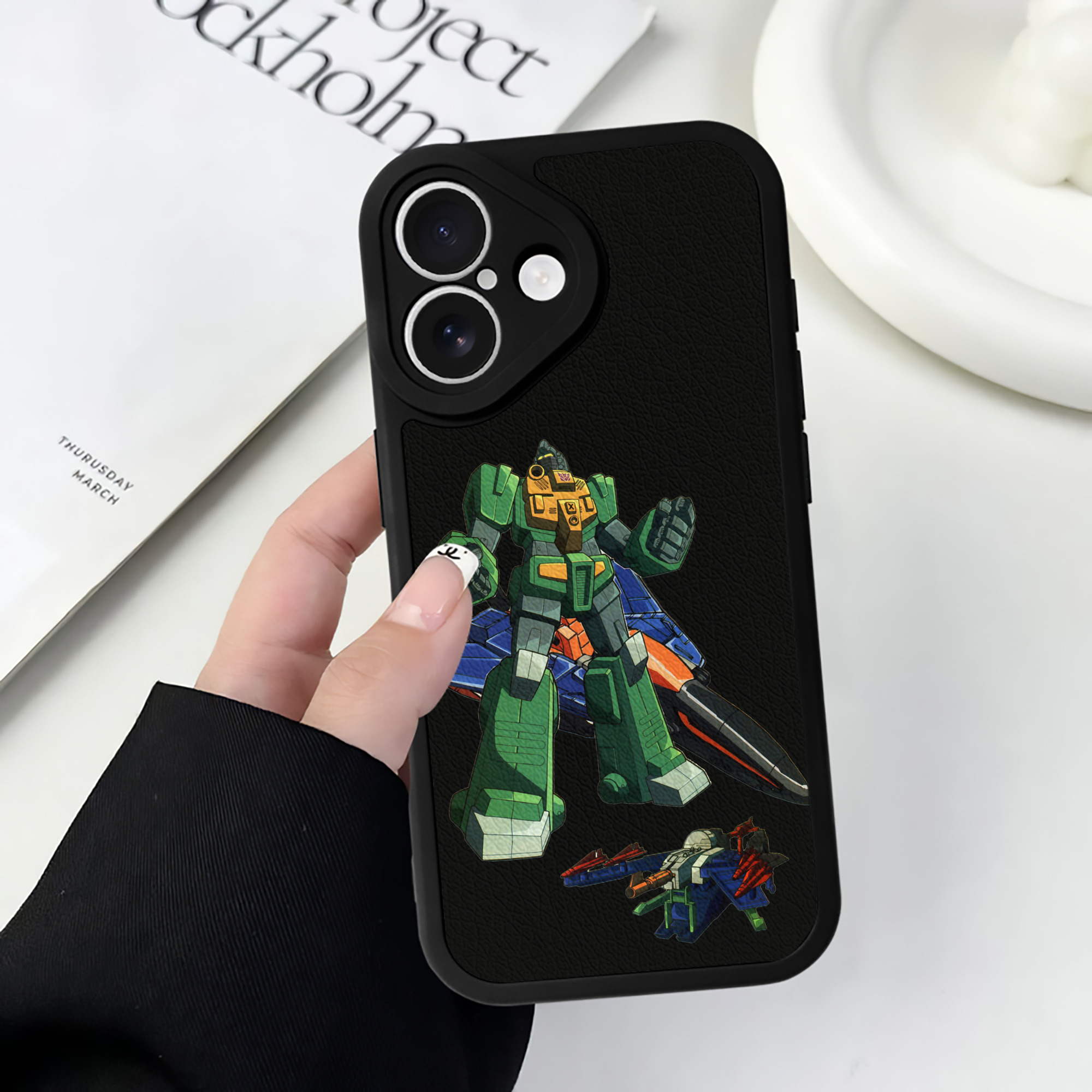 （画像用）  【iPhone 16シリーズ対応】シリコンスマホケース（レザー調） 材質：シリコン